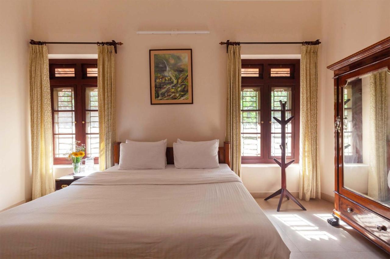 Crystal Homestay By Veo - Part Of Stayvista Madikeri Buitenkant foto